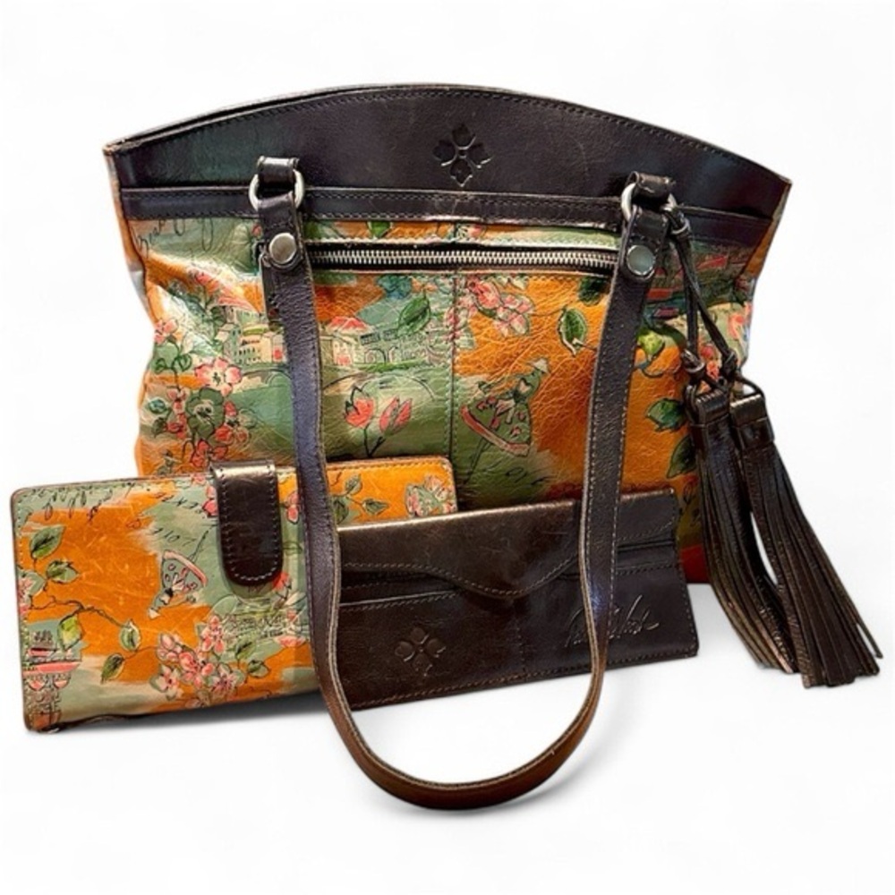 Patricia Nash Leather Poppy Top Zip Tote w Matching Wallets Vintage map print.